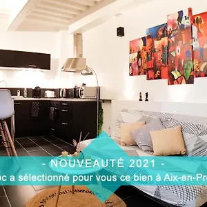 Le Blck&whte, Place Des Prêcheurs, Parking, Netflix , Aix-en-Provence France
